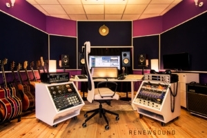 RENEWSOUND audio recording studio in Sofia, Bulgaria - Control room